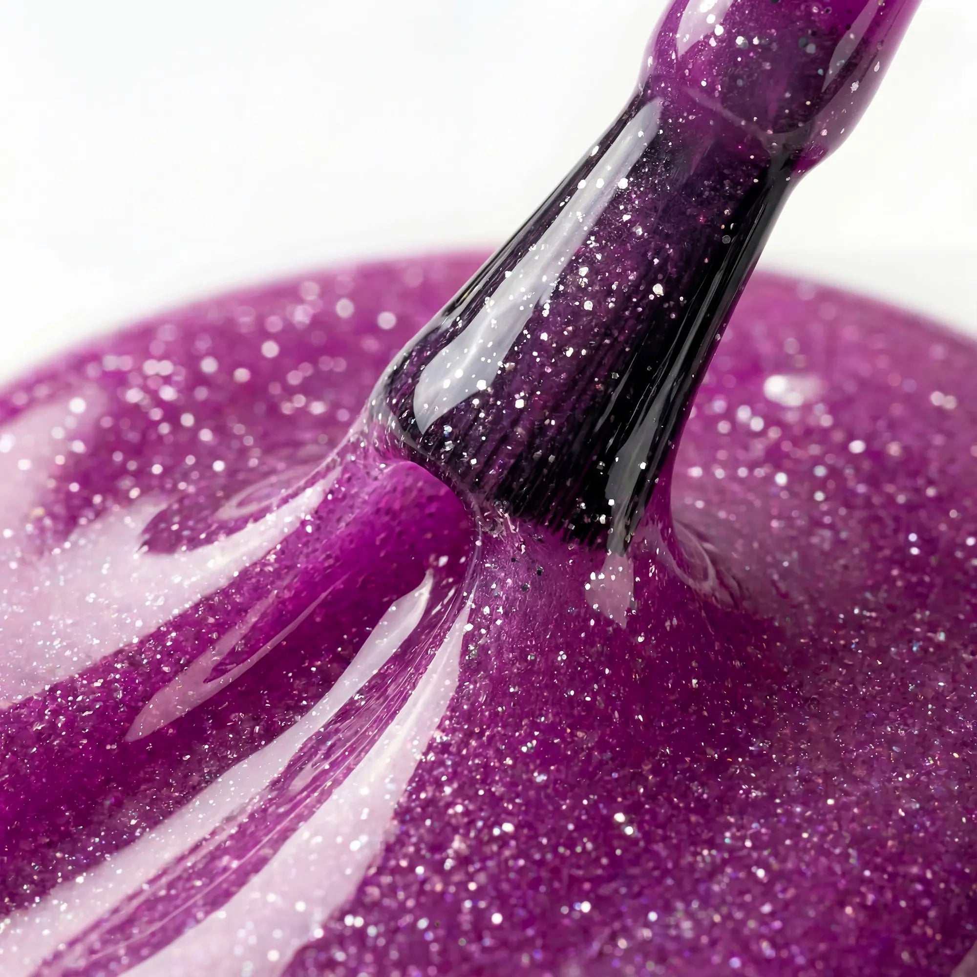 Selection Line Glimmer UV Nagellack Lilac 15ml