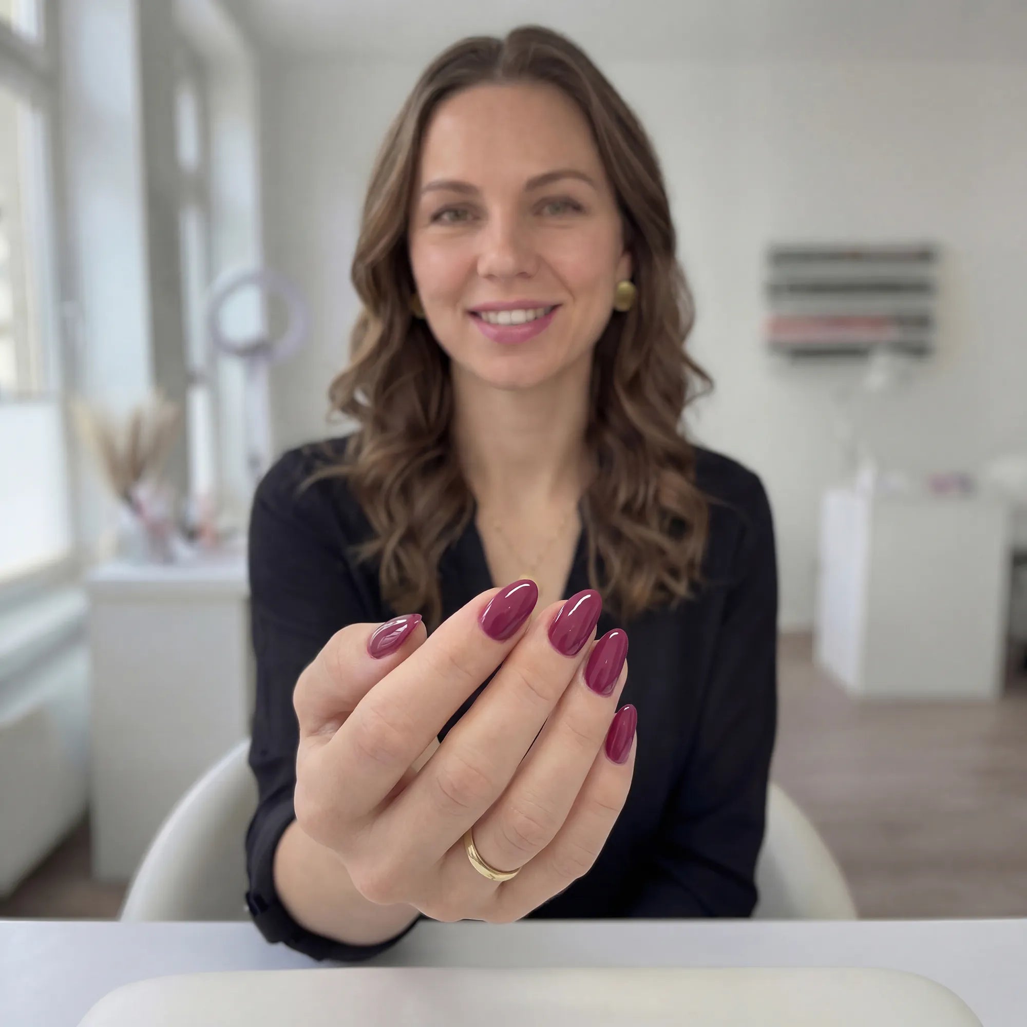 N&BF Shellac Red Violet 12ml